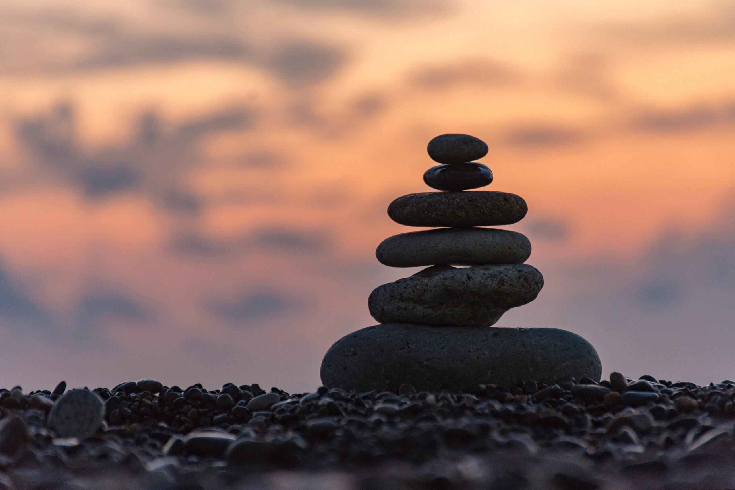 Finding Balance: Holistic Lifestyle Tips for Bipolar Disorder